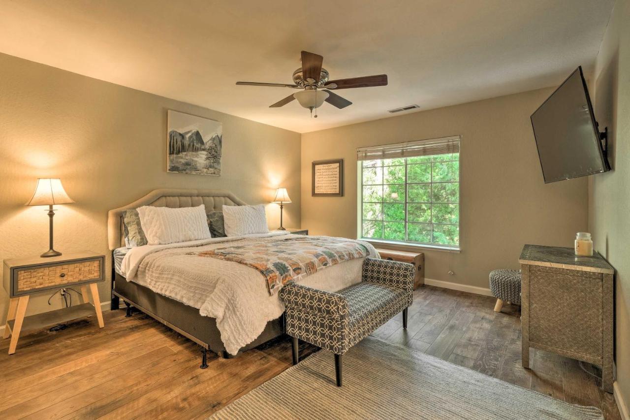 Pet-friendly Modern Mountain With Deck, Hot Tub Twain Harte